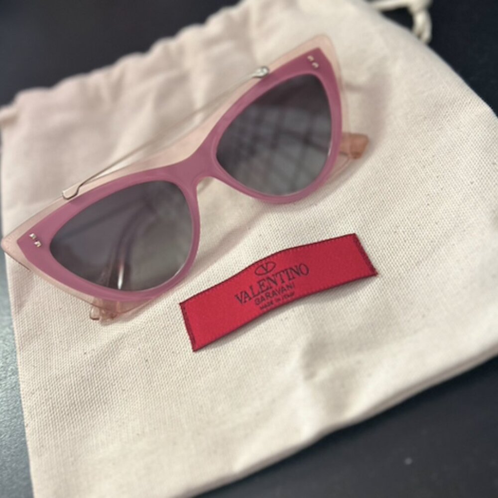 Valentino Garavani Cateye Sunglasses
